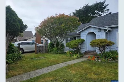 1421 NW 17th St, Lincoln City, OR 97367 - Photo 2