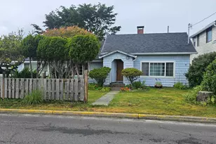 1421 NW 17th St, Lincoln City, OR 97367 - Photo 1