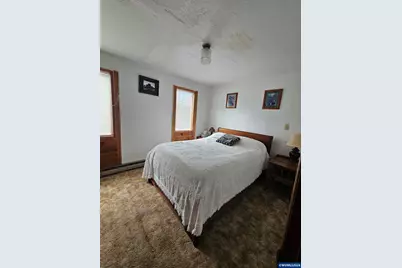 1433 NW 17th St, Lincoln City, OR 97367 - Photo 16
