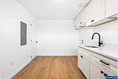 805 W Sherman St, Lebanon, OR 97355 - Photo 24