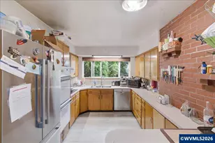 7339 SW Corbett Av, Portland, OR 97219 - Photo 20