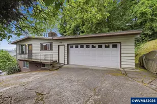 7339 SW Corbett Av, Portland, OR 97219 - Photo 4