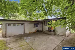7339 SW Corbett Av, Portland, OR 97219 - Photo 26
