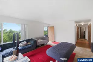 7339 SW Corbett Av, Portland, OR 97219 - Photo 14