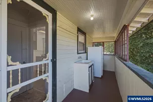 173 Ferry St, Jefferson, OR 97352 - Photo 4