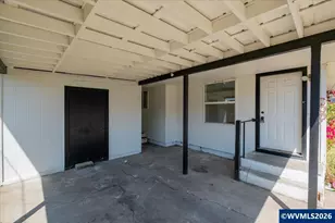 925 21st Ave SW, Albany, OR 97321 - Photo 4