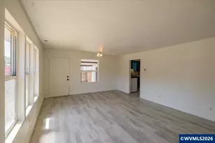925 21st Ave SW, Albany, OR 97321 - Photo 6