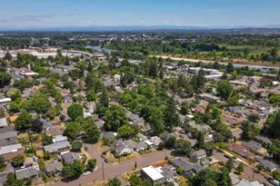 460 Rosemont Ave NW, Salem, OR 97304 - Photo 30