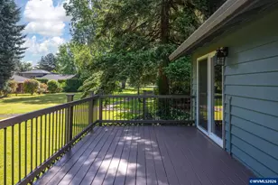 2725 SE Hollyhock Ct, Hillsboro, OR 97123 - Photo 24
