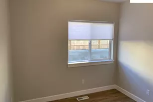 Model E NW Coast Mountain Dr, Dallas, OR 97338 - Photo 28
