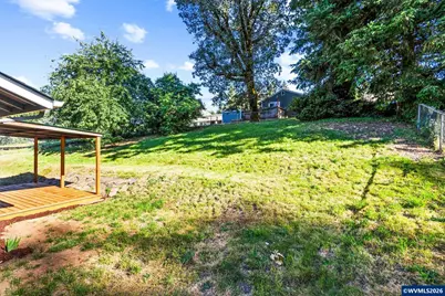361 West Pine St, Sweet Home, OR 97386 - Photo 28