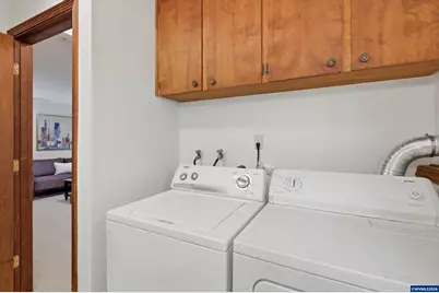 1249 SW Maple St, Dallas, OR 97338 - Photo 28