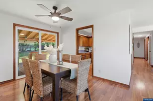 1249 SW Maple St, Dallas, OR 97338 - Photo 8
