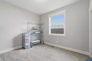 655 SE Appaloosa St, Sublimity, OR 97385 - Photo 24
