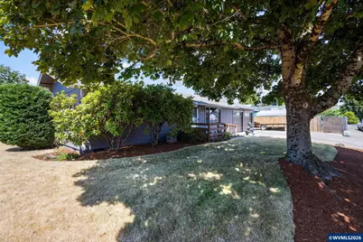 3965 48th Av NE, Salem, OR 97305 - Photo 2