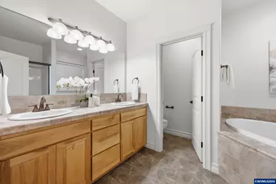 6913 Flicker Dr SE, Salem, OR 97306 - Photo 14