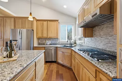 6913 Flicker Dr SE, Salem, OR 97306 - Photo 6