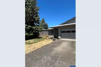 113 SW 9th St, Sublimity, OR 97385 - Photo 4