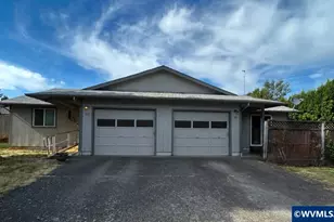 113 SW 9th St, Sublimity, OR 97385 - Photo 1