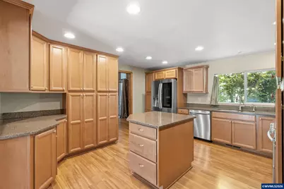 3655 NW Arrowood Cir, Corvallis, OR 97333 - Photo 10
