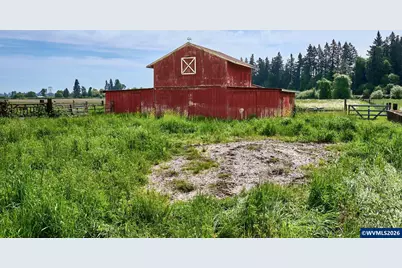 5724 Anderson Rd S, Aurora, OR 97002 - Photo 30