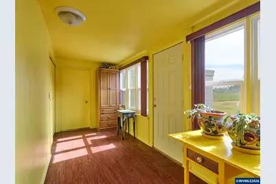 5724 Anderson Rd S, Aurora, OR 97002 - Photo 20