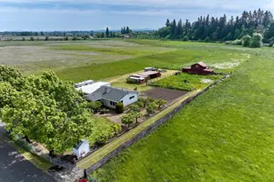 5724 Anderson Rd S, Aurora, OR 97002 - Photo 38