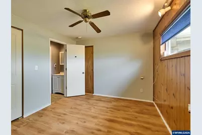 5724 Anderson Rd S, Aurora, OR 97002 - Photo 16