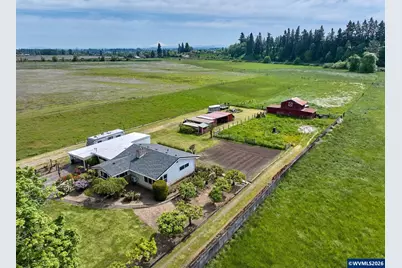 5724 Anderson Rd S, Aurora, OR 97002 - Photo 40