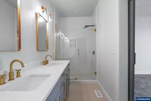 134 Rainier Dr SE, Salem, OR 97306 - Photo 18