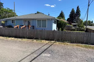 1675 S Second St, Lebanon, OR 97355 - Photo 1