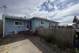 1675 S Second St, Lebanon, OR 97355 - Photo 4