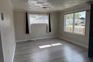 1675 S Second St, Lebanon, OR 97355 - Photo 8