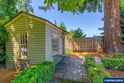 460 Mission St SE, Salem, OR 97302 - Photo 46