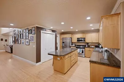 2448 Violet Ct NW, Albany, OR 97321 - Photo 10