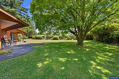 588 SE Kingwood Av, Mill City, OR 97360 - Photo 12