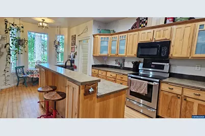 40357 Hilltop Dr, Lebanon, OR 97355 - Photo 18