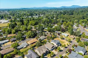 662 NW Mirador Pl, Corvallis, OR 97330 - Photo 44
