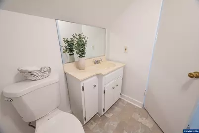 170 23rd St NE, Salem, OR 97301 - Photo 30