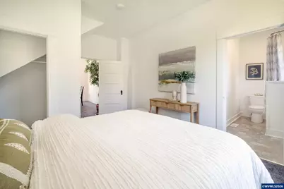 170 23rd St NE, Salem, OR 97301 - Photo 18