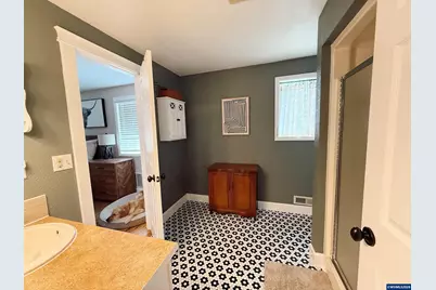 1215 E Ellendale Av, Dallas, OR 97338 - Photo 20