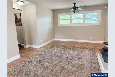 1215 E Ellendale Av, Dallas, OR 97338 - Photo 10
