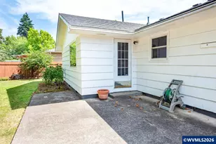 320 S 7th St, Lebanon, OR 97355 - Photo 36