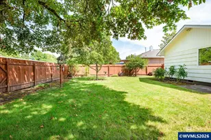 320 S 7th St, Lebanon, OR 97355 - Photo 40