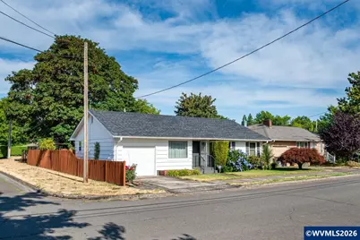320 S 7th St, Lebanon, OR 97355 - Photo 2