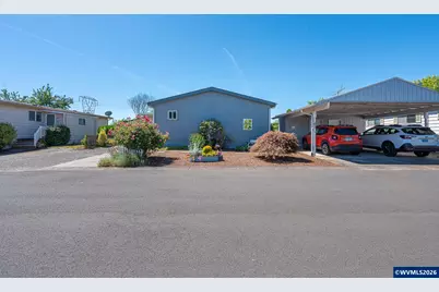 5422 Portland Rd NE #130, Salem, OR 97305 - Photo 2