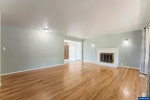 418 Browning Ave SE, Salem, OR 97302 - Photo 6