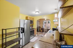 4198 Market St NE, Salem, OR 97301 - Photo 16