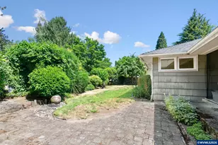 925 15th St NE, Salem, OR 97301 - Photo 32