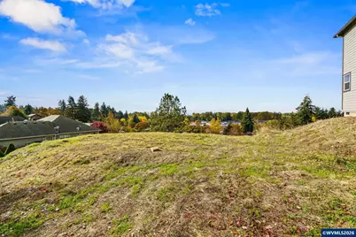 801 Northpoint Lp, Brownsville, OR 97327 - Photo 12